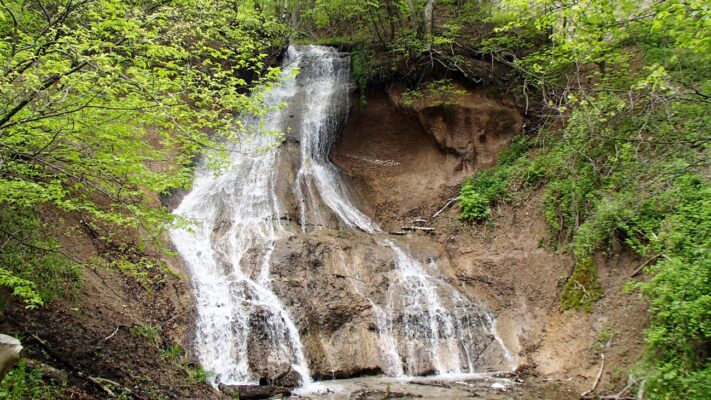 Nebraska Waterfalls Hunting: Mesmerizing Cascades in the Midwest